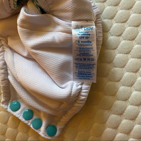 I Play Swimmy Diaper w/ Stripes & Side Bows 6 mos - Picture 7 of 9